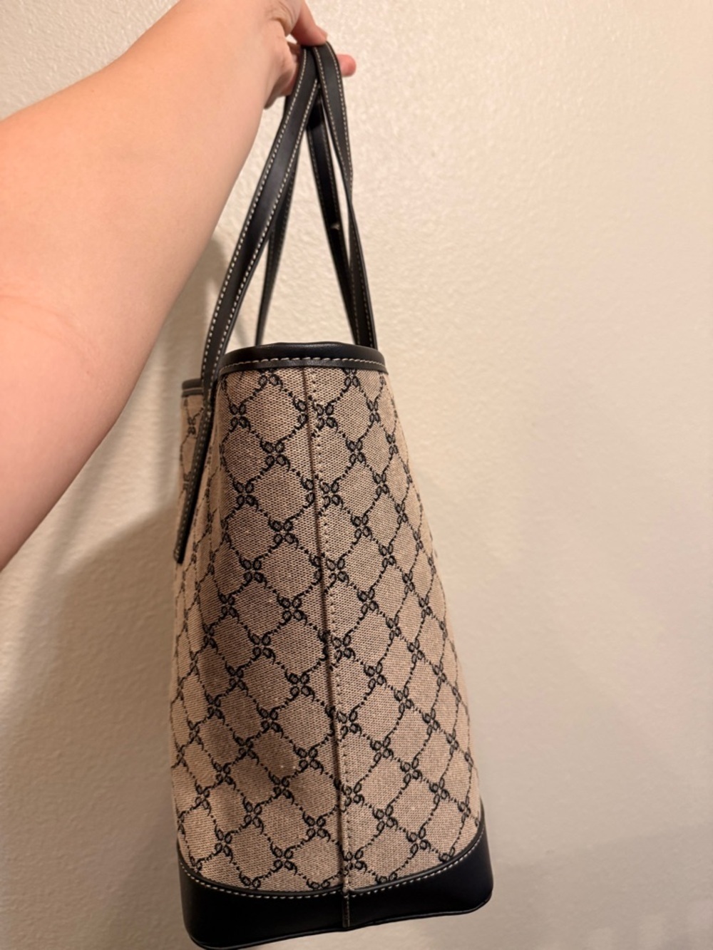 Nine West Beige and Black Logo Tote with Matching Pouch - Picture 3 of 7